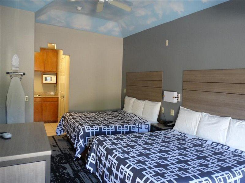 Regency Inn And Suites Humble Esterno foto
