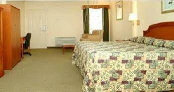 Regency Inn And Suites Humble Esterno foto
